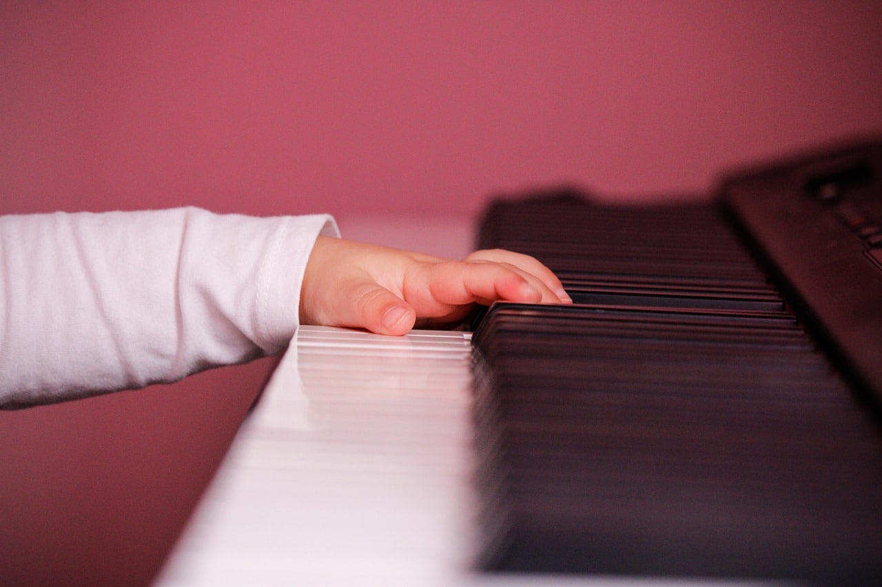子供の習い事（ピアノ教室）は投資と考える!親のサポートも必須。